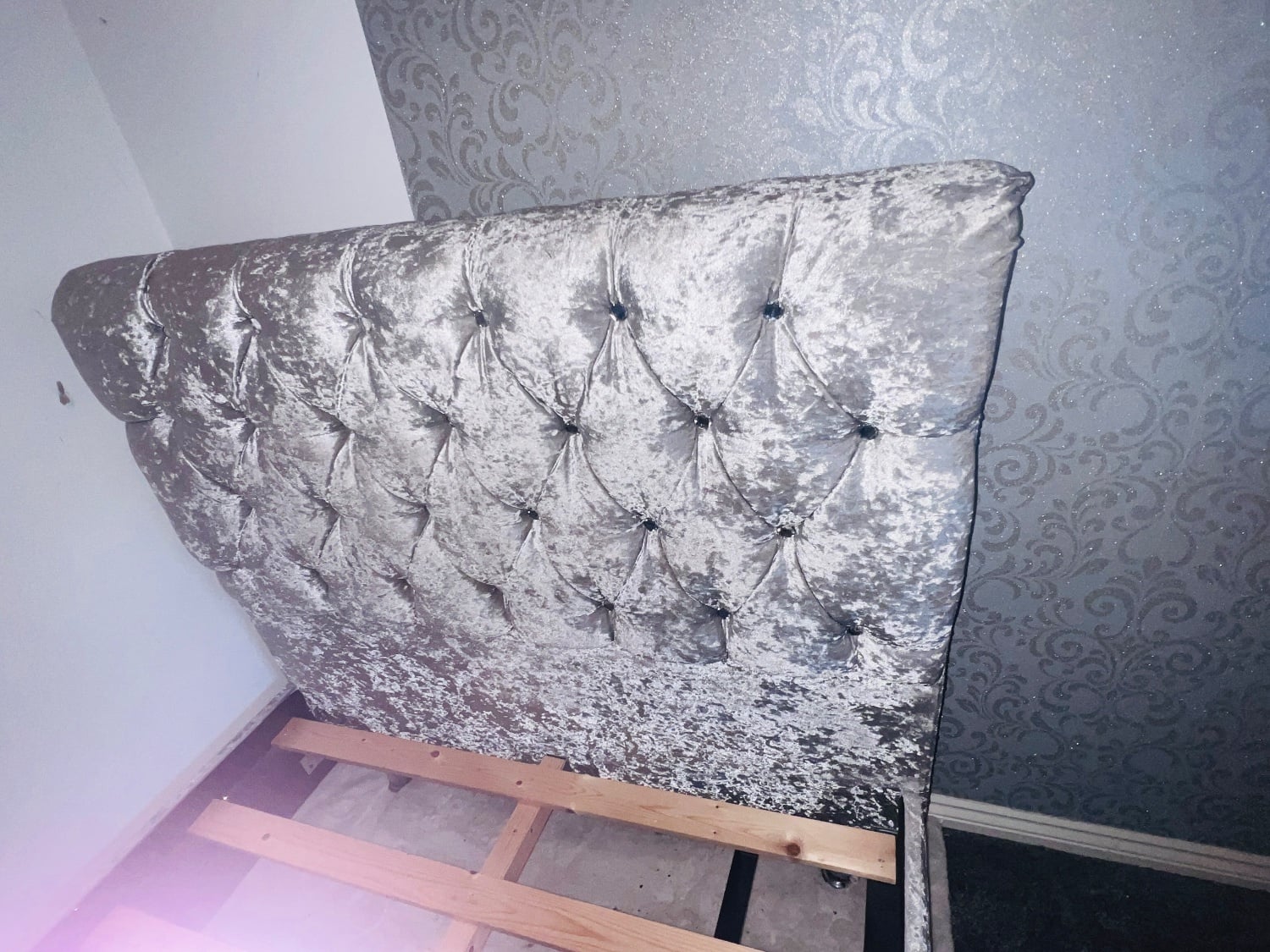 Hailsham Velvet Swarovski stone padded bed plus slats small double - no m 