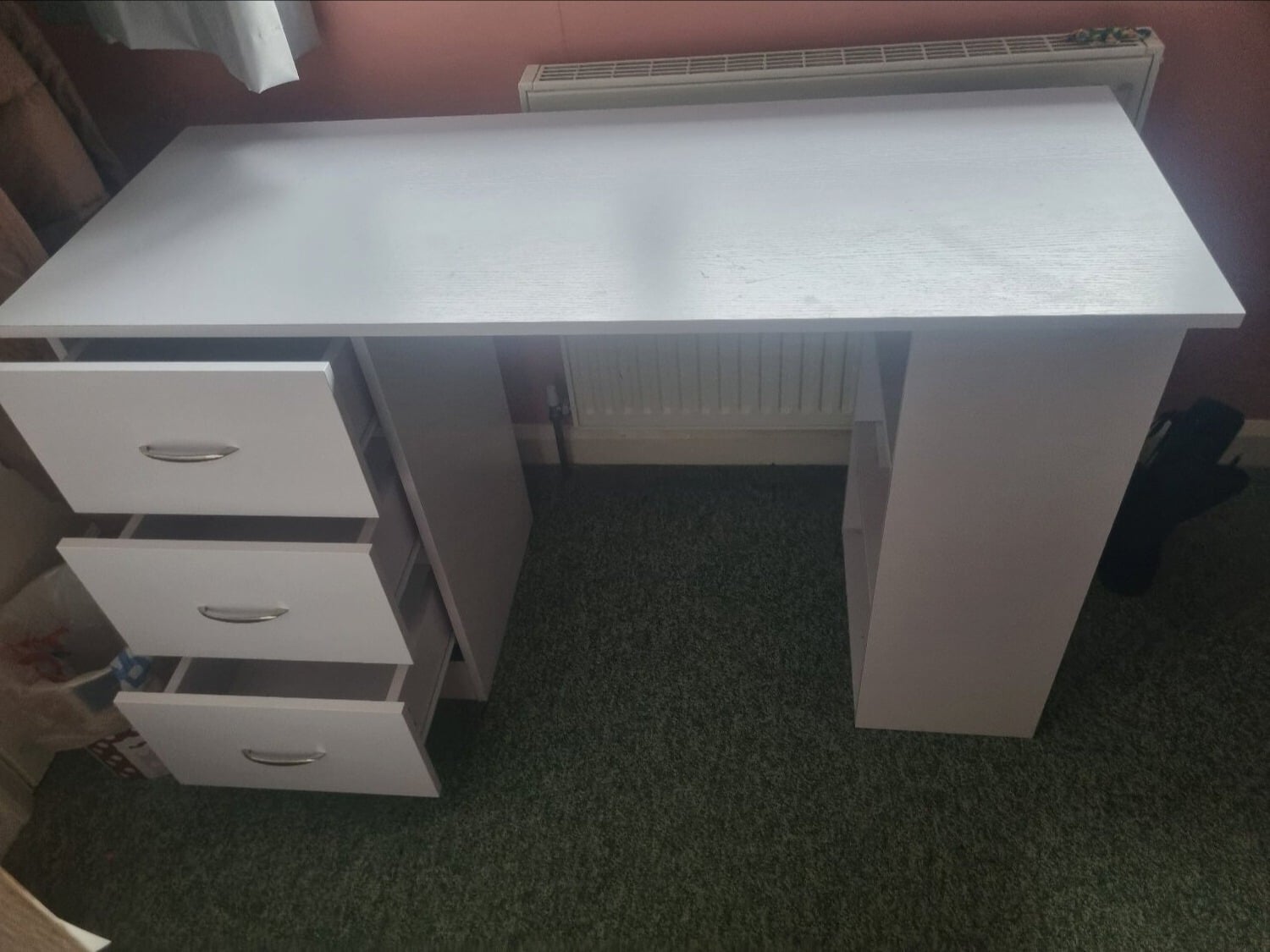 Child's bedroom desk and drawers