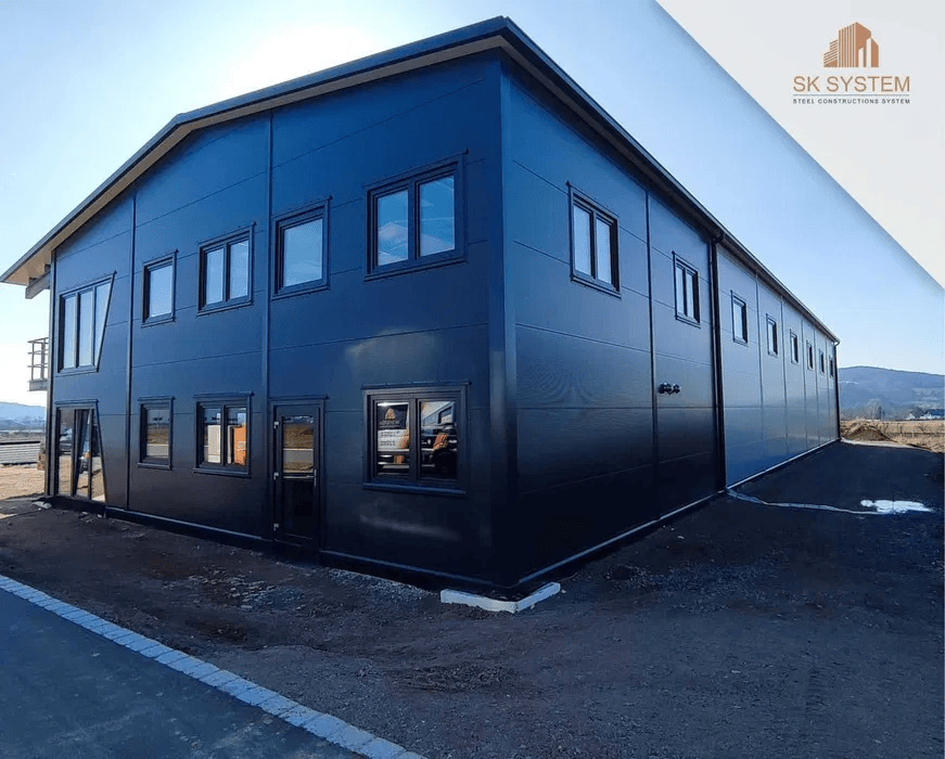 560m2 Insulated Steel frame bulding with bespoke design