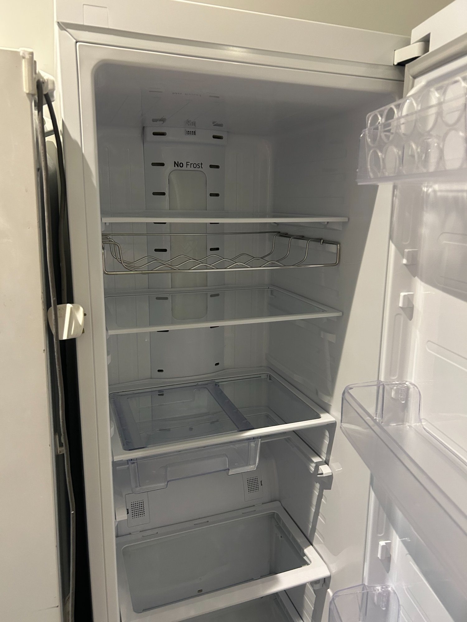 SAMSUNG TALL FRIDGE
