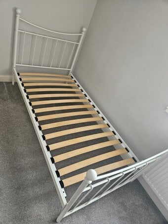 Single White Metal Bedframe (and free mattress)