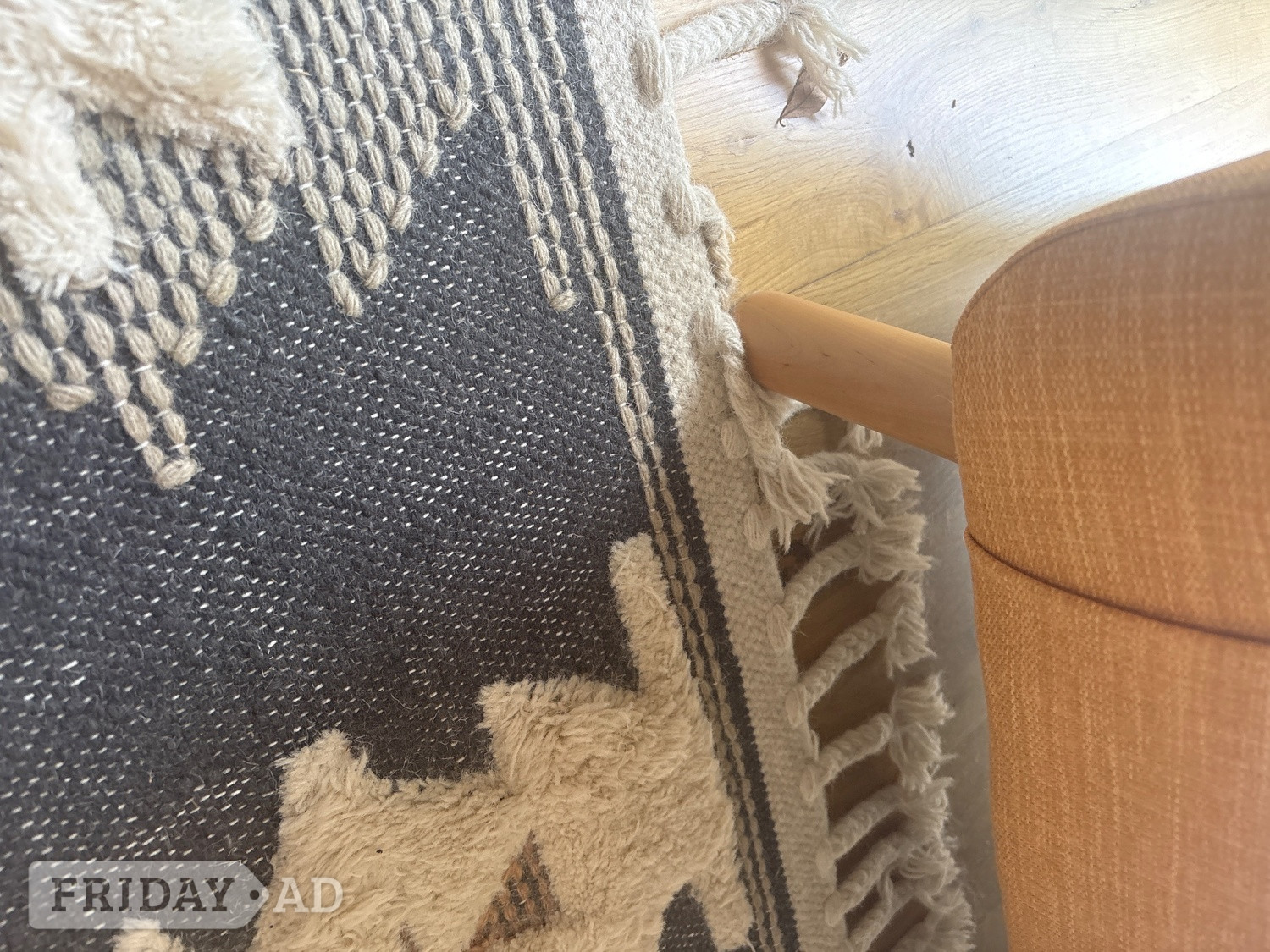 Mustard colour settee. Wooden legs dimensions 178cm x90 depth 