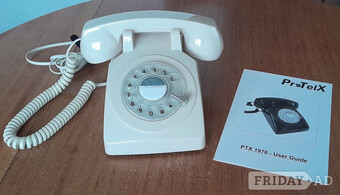 1970's Retro Telephone