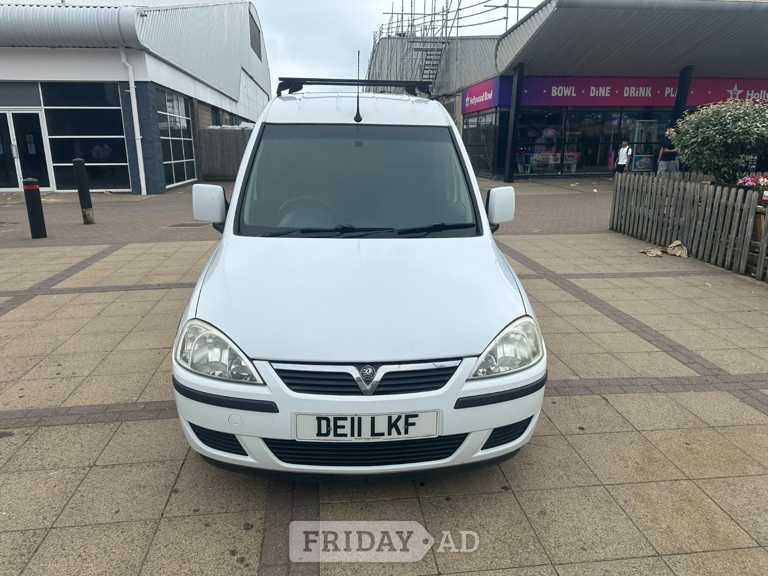 2013 Vauxhall Combo Sportive SWB - Long MOT - Air Conditioning in Brighton