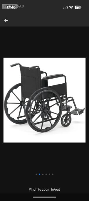Self propelled wheelchair