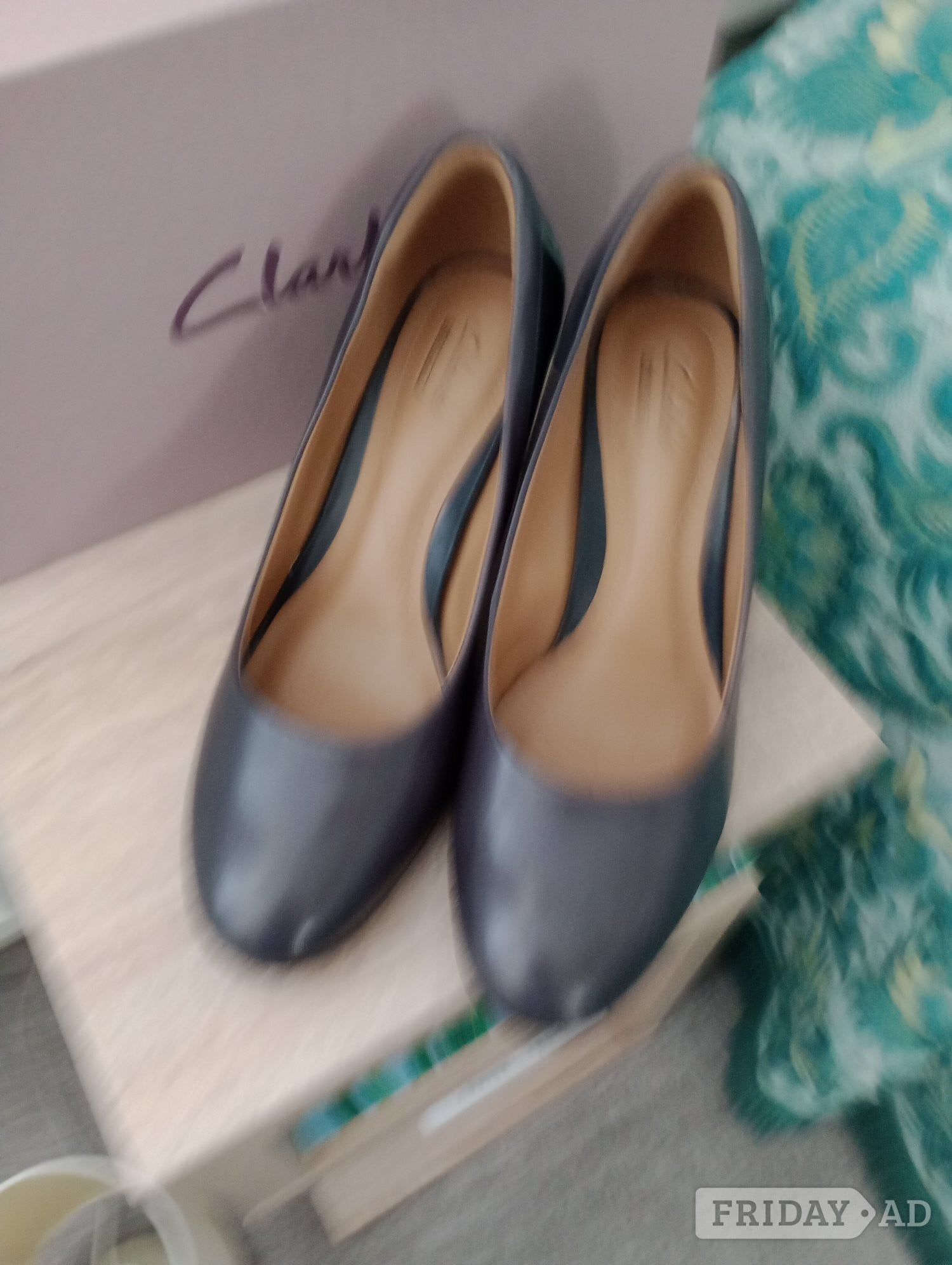 Clarks Navy heel shoes size 6 in Worthing