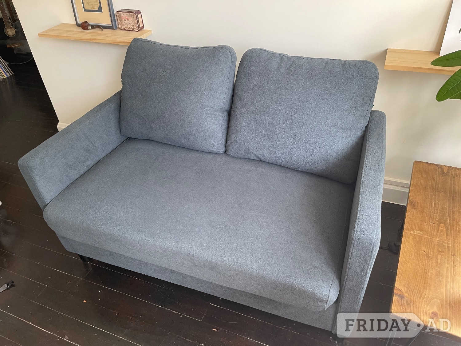 Stylish 2-seater sofa