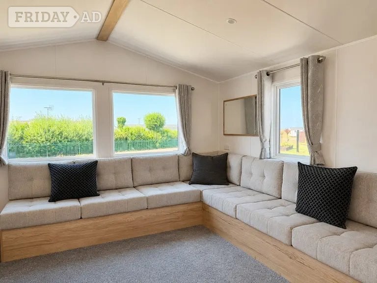 Whitstable Your Dream Seaside Escape Awaits: 2024 Willerby Midhurst
