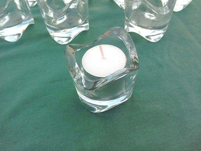 Tealight Holders x8, Glass. - Home Decor