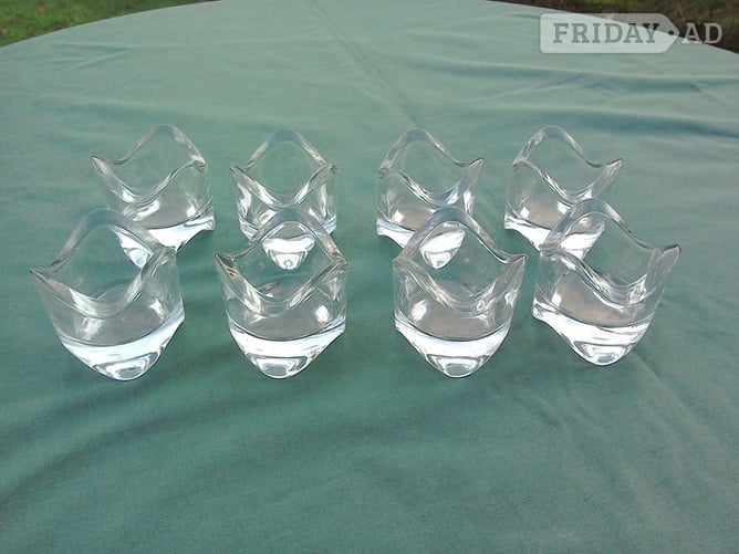 Tealight Holders x8, Glass. in Mayfield