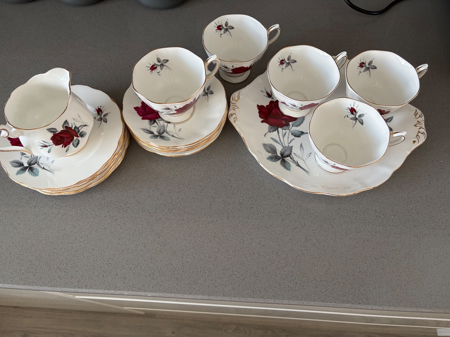 Royal Albert Bone China Sweet Romance