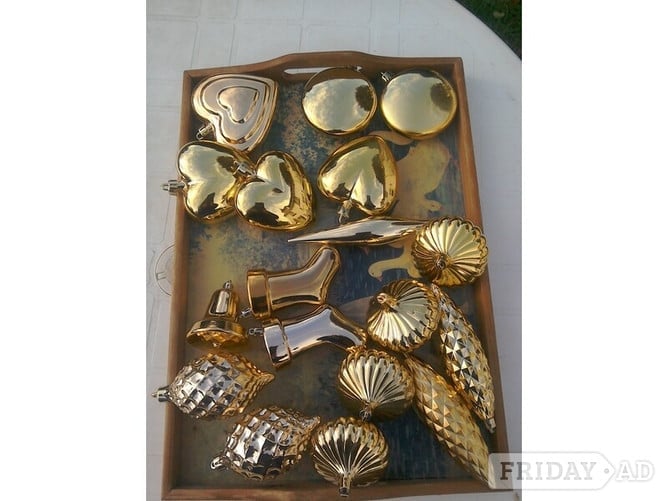 Christmas Tree Baubles, Gold coloured, X 18.