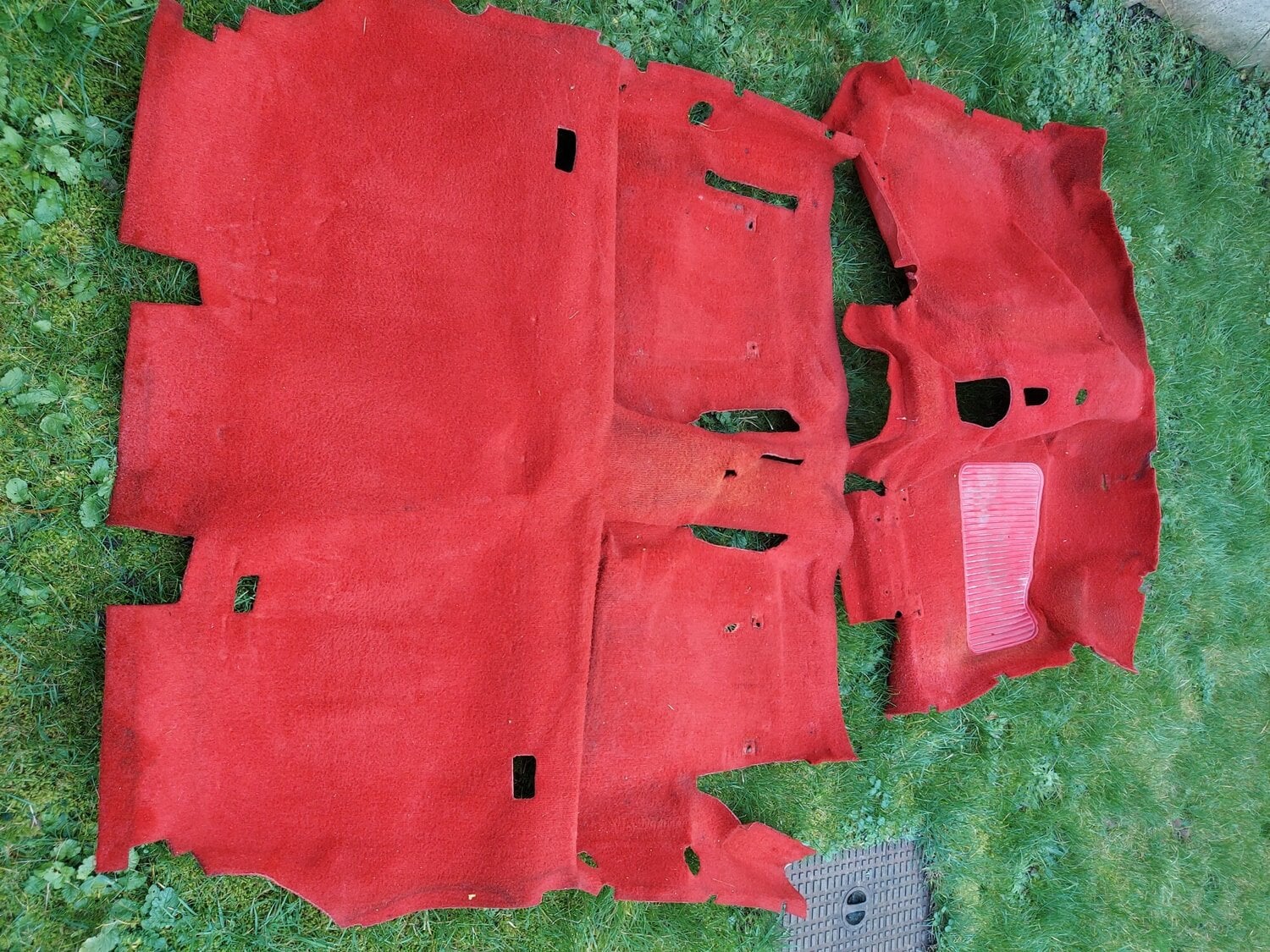 Mk1 Vauxhall nova antibes red carpet  - Parts & Accessories
