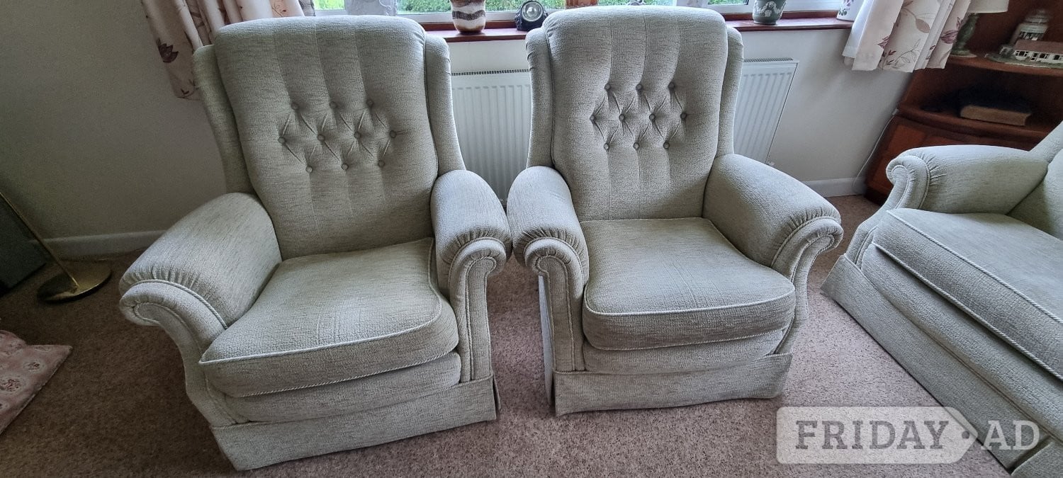 Sofa (2 seater) & two armchairs