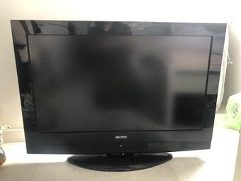FREE Acoustic Solutions 31 Inch TV with Remote Control