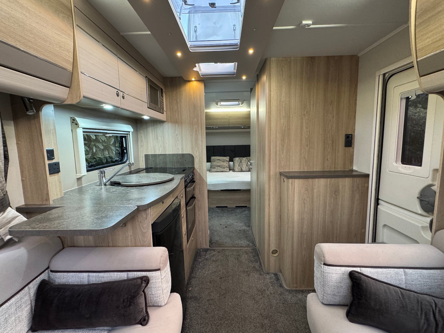 [ berth ]Elddis Rambler 18/4 IB
