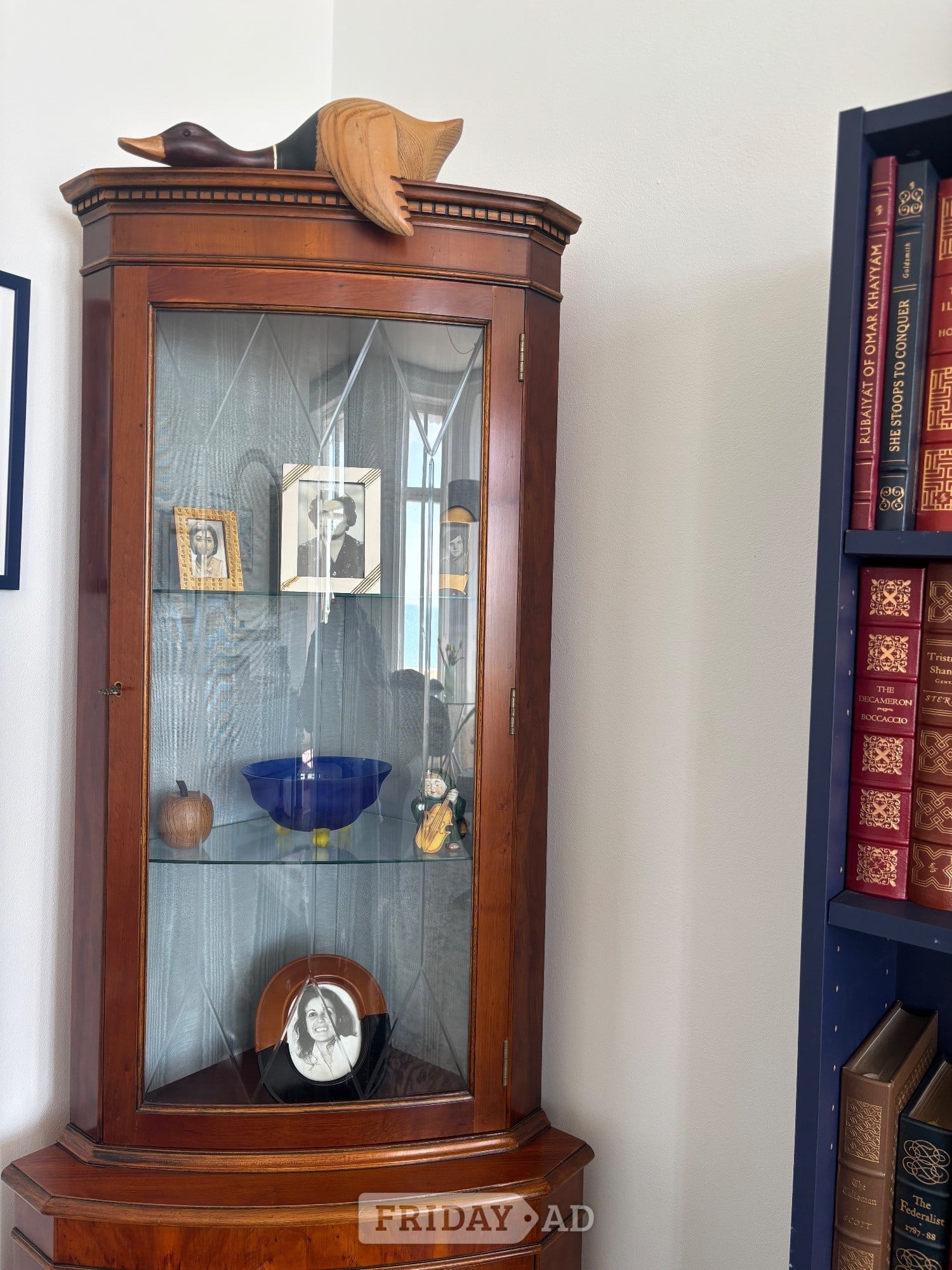 Hastings Lovely Corner Display Cabinet with Glass Doors