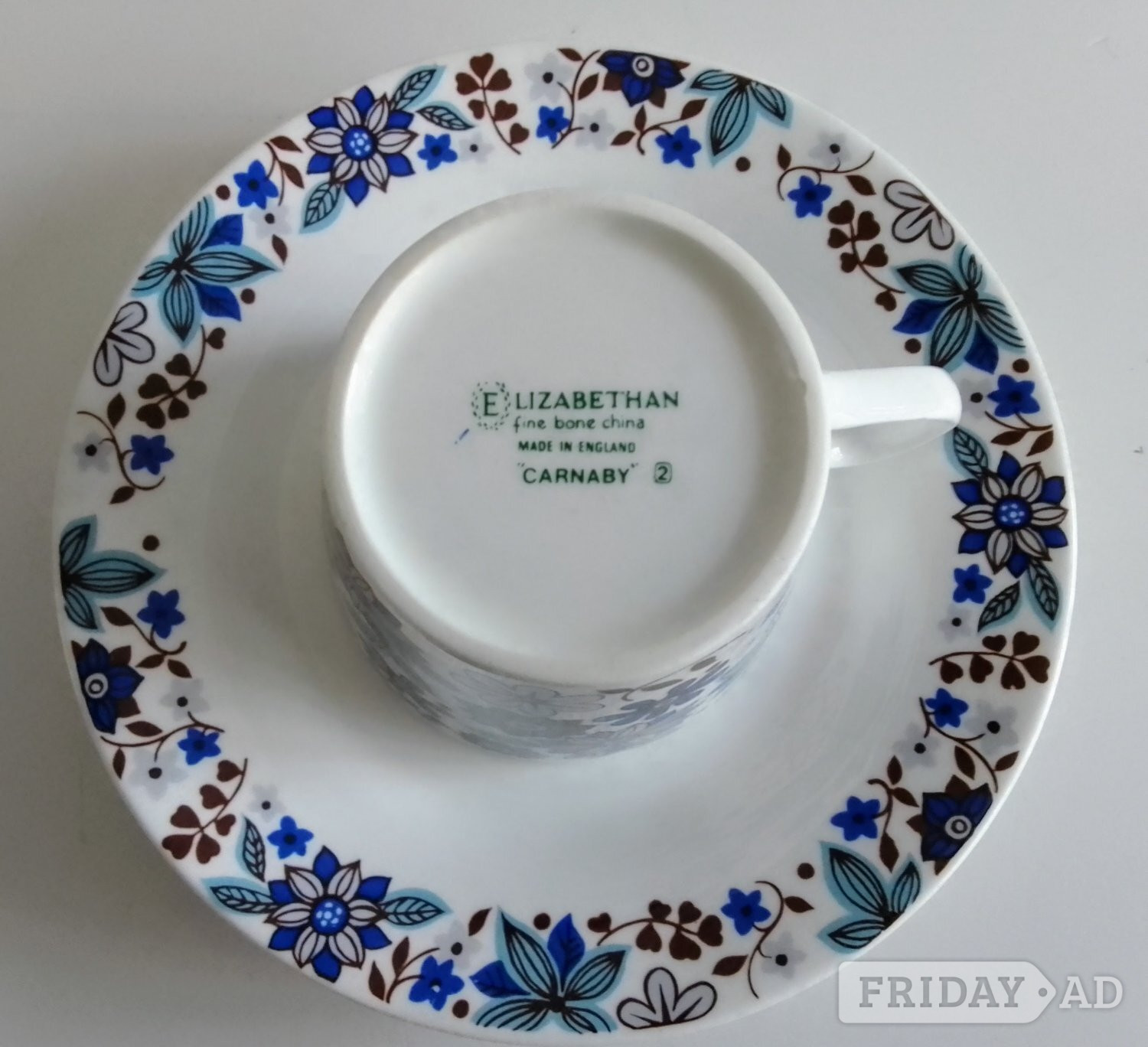 Elizabethan Blue 'Carnaby' Bone china Ex cond.Ex in Crawley