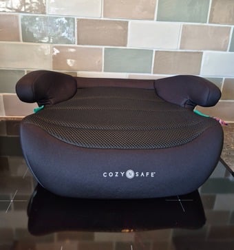 2xCosyNsafe hardly used black booster seats.