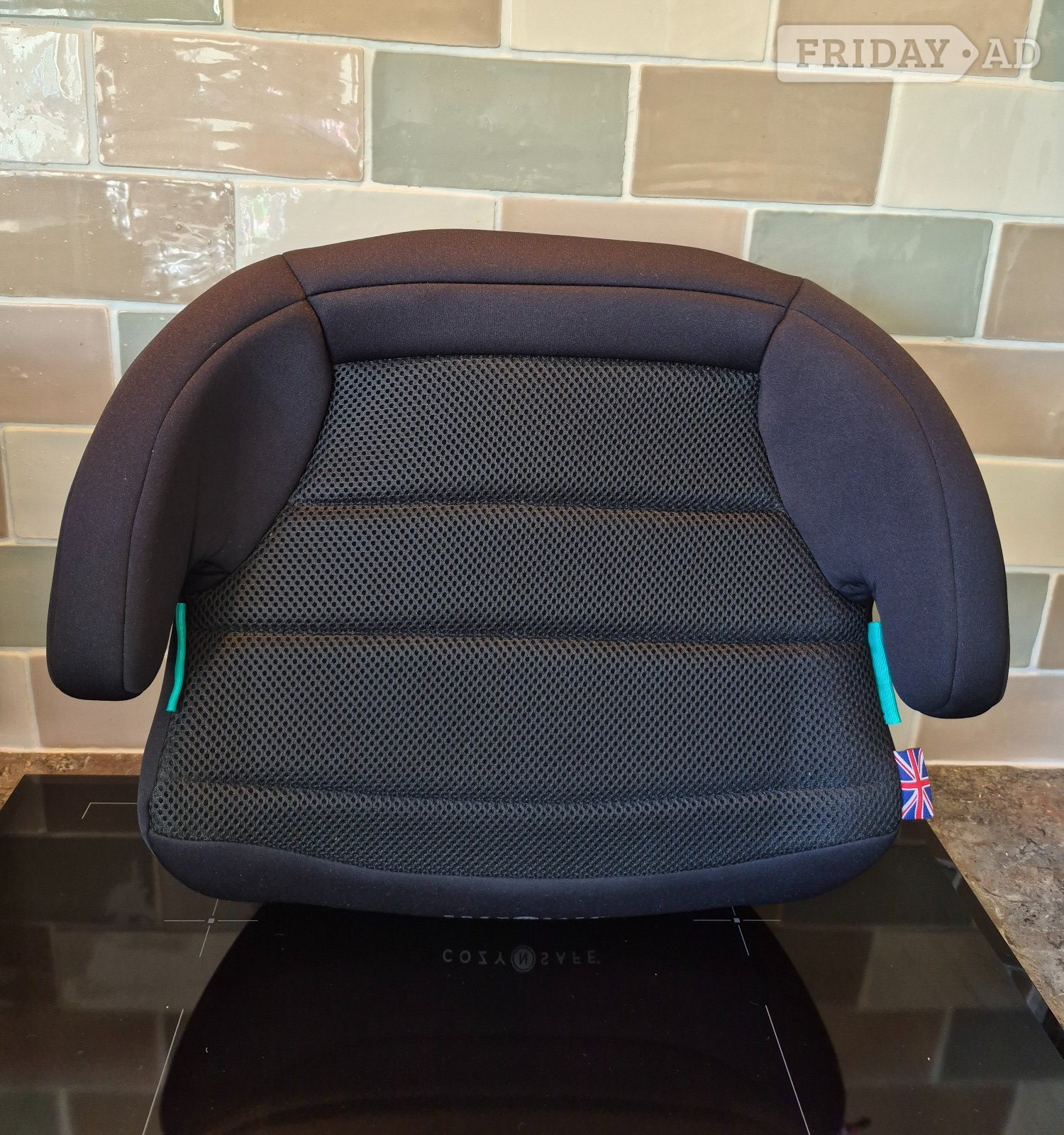 2xCosyNsafe hardly used black booster seats. - Baby & Kids in Hastings