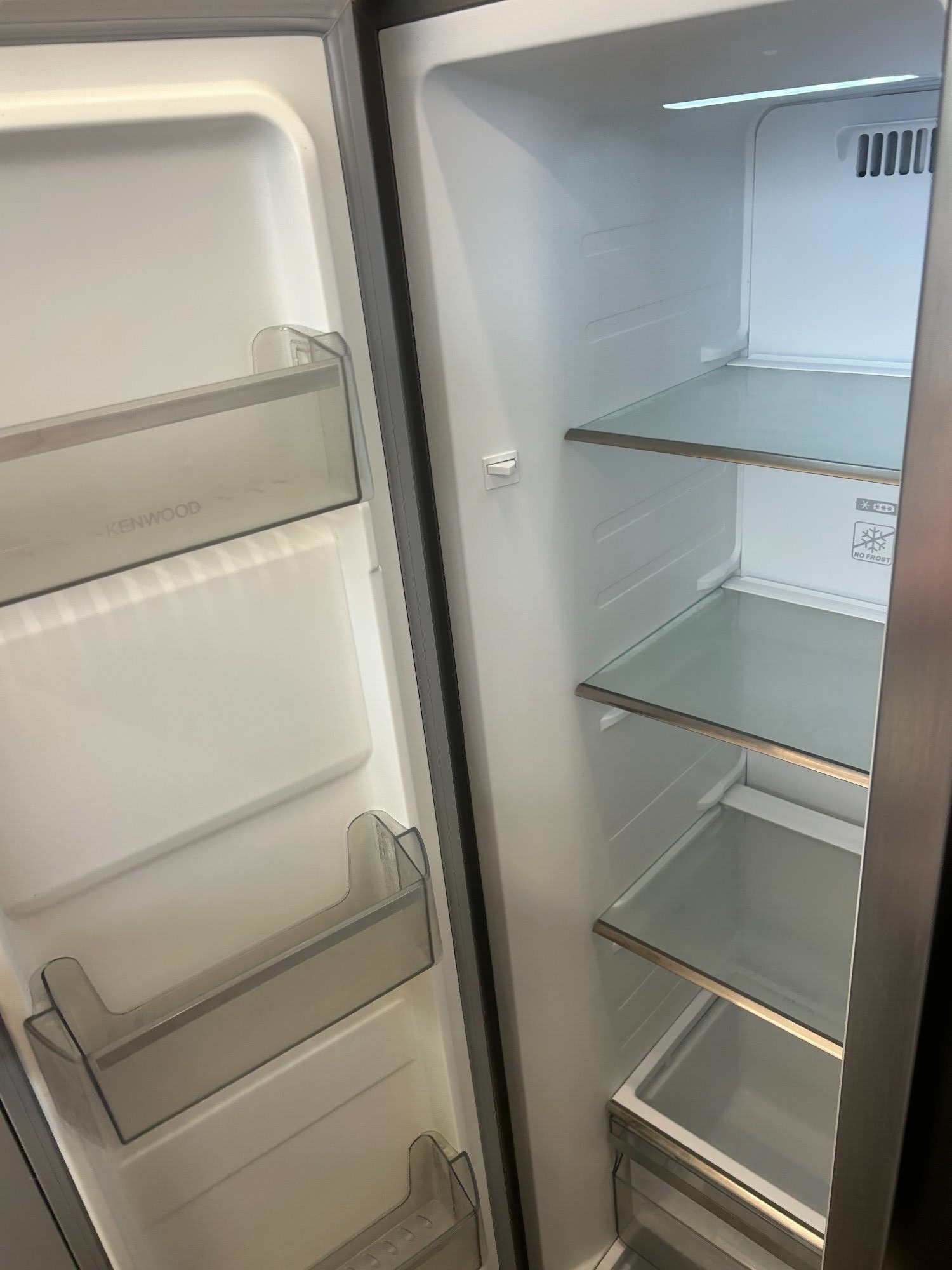 St. Leonards-On-Sea KENWOOD AMERICAN FRIDGE FREEZER