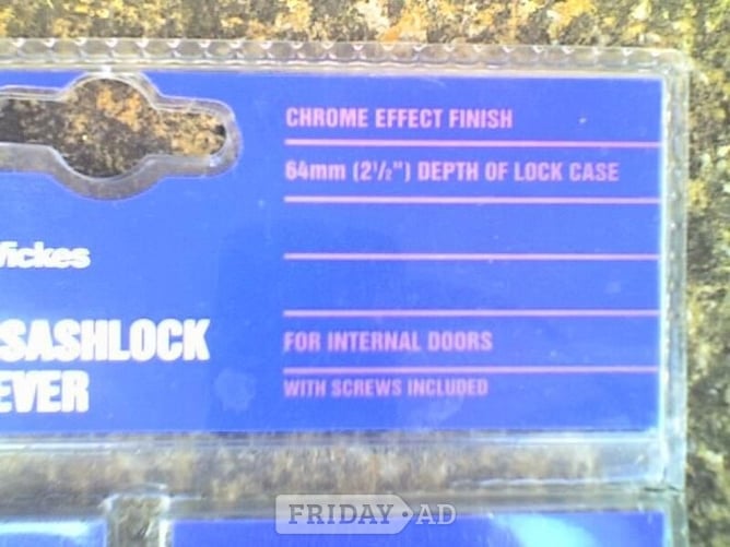 Waterlooville NEW - WICKES Chrome 3 Lever SashLock 64mm Fitting with 2 Keys
