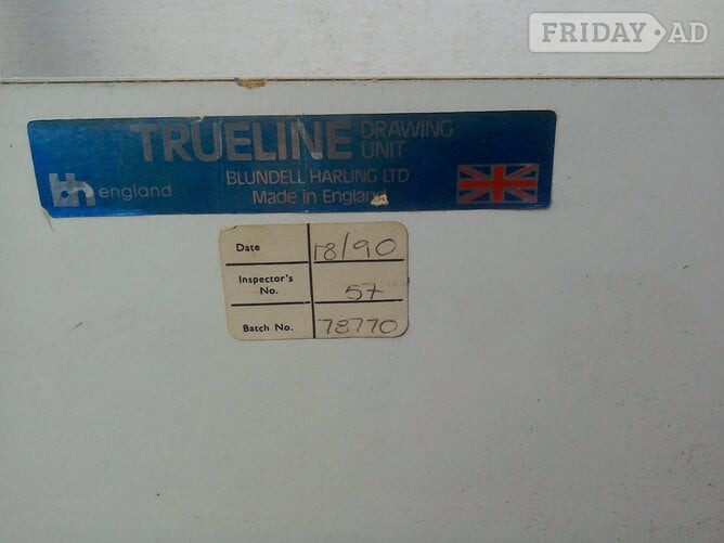 Mayfield Drawing Board (Trueline), with supporting brackets. 36"x25".