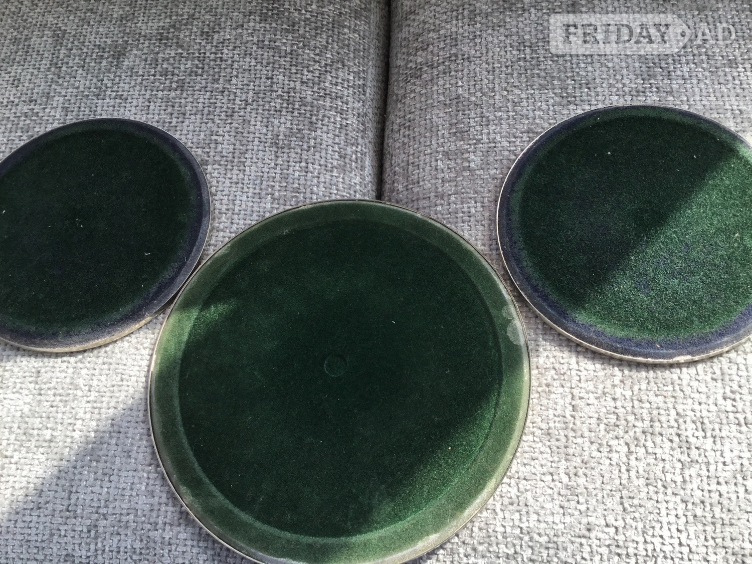 Llantwit Major Vintage Tablemats/pot stands (1x10”&2x8”) floral etched pattern