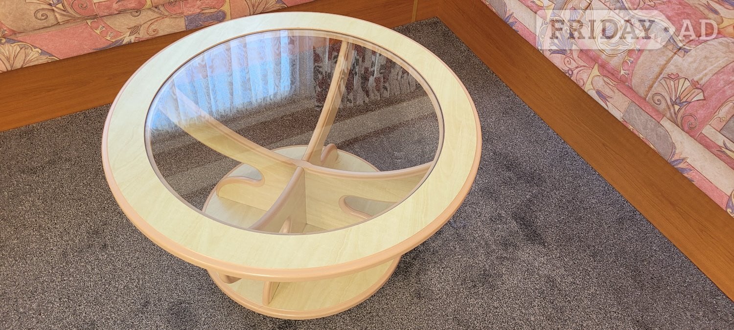 Coffee table . in Sittingbourne