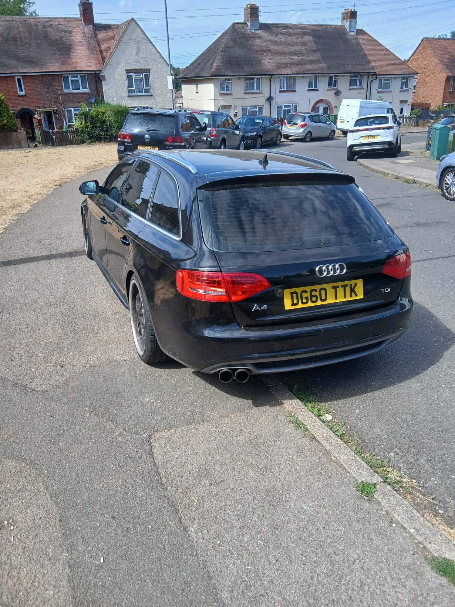 [ berth ]Audi A4
