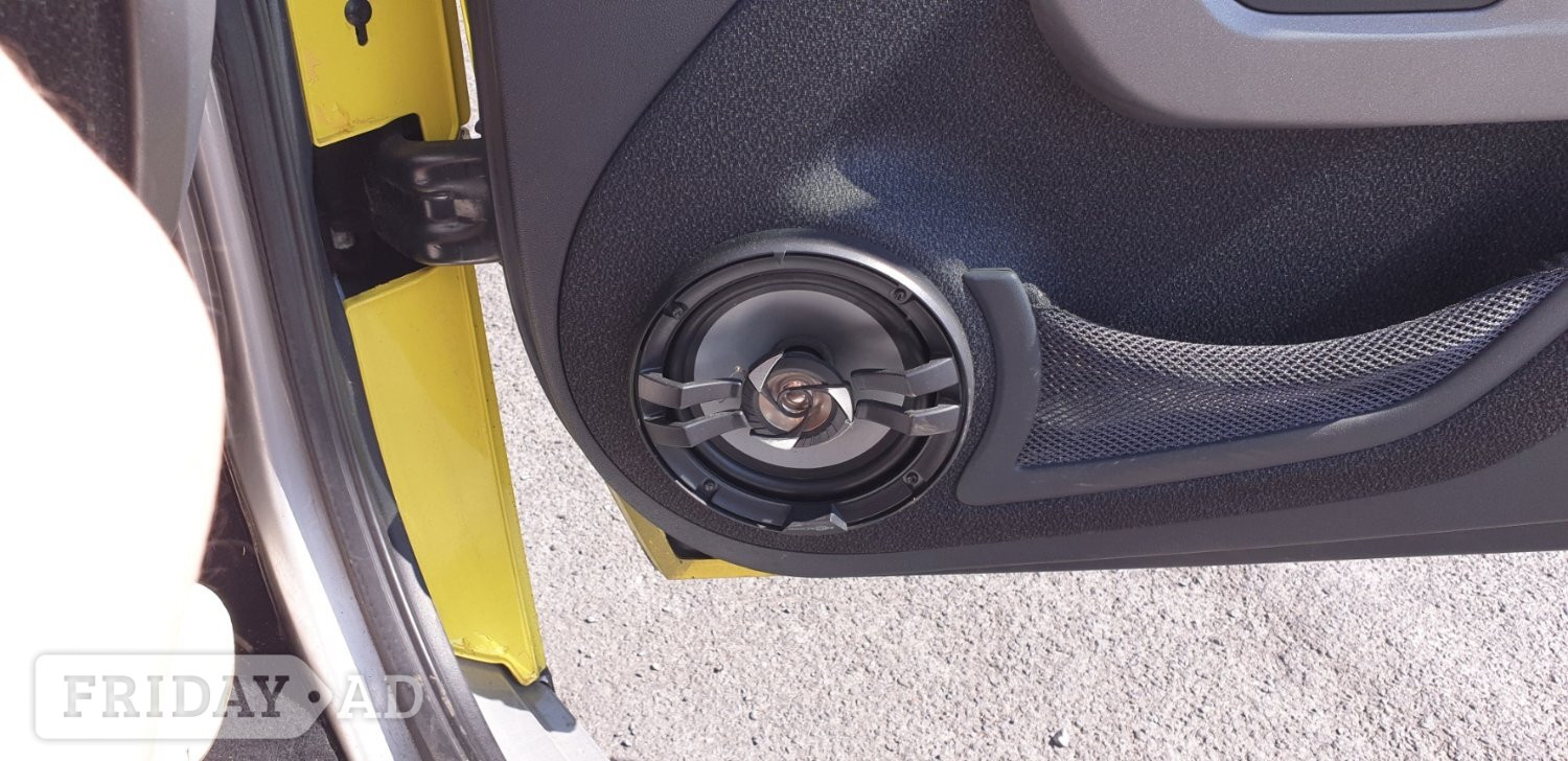 Smart Fortwo MHD 2009 mot1/11/26 Yellow, excellent runner - Cars