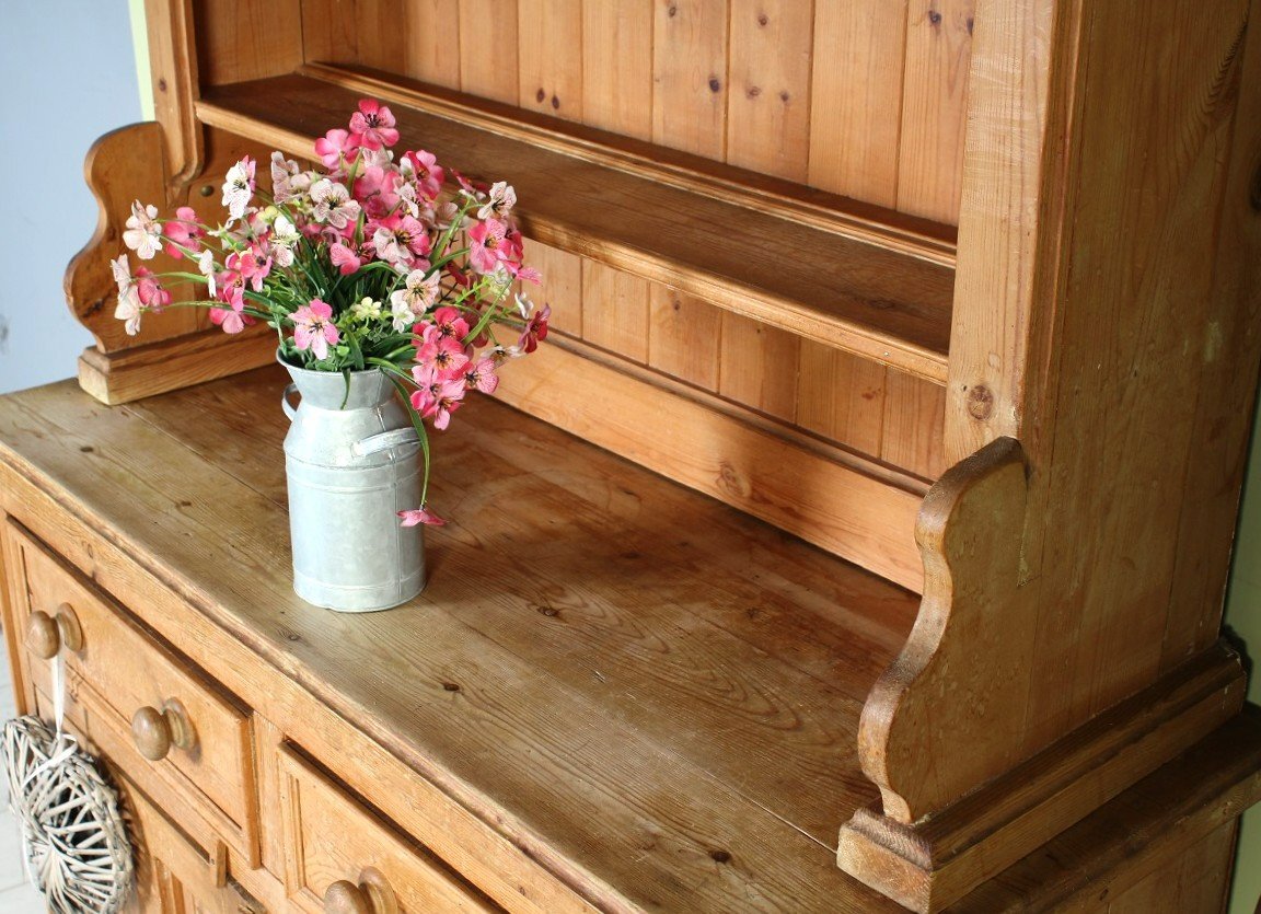 Hailsham UK Delivery - Lovely Old Antique Rustic Cottage Pine Dresser