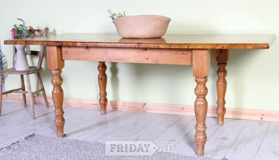 Delivery Options - Rustic Extending Farmhouse Pine Table in Hailsham