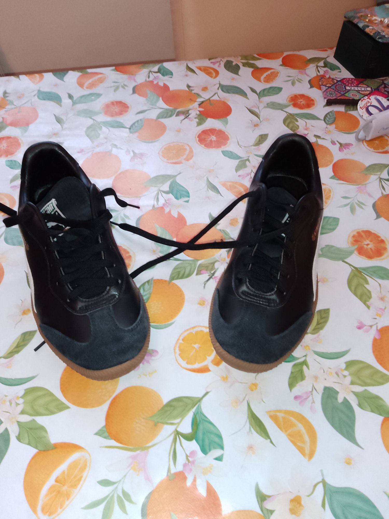 Puma King black trainers size 7 good condition ordered on line
