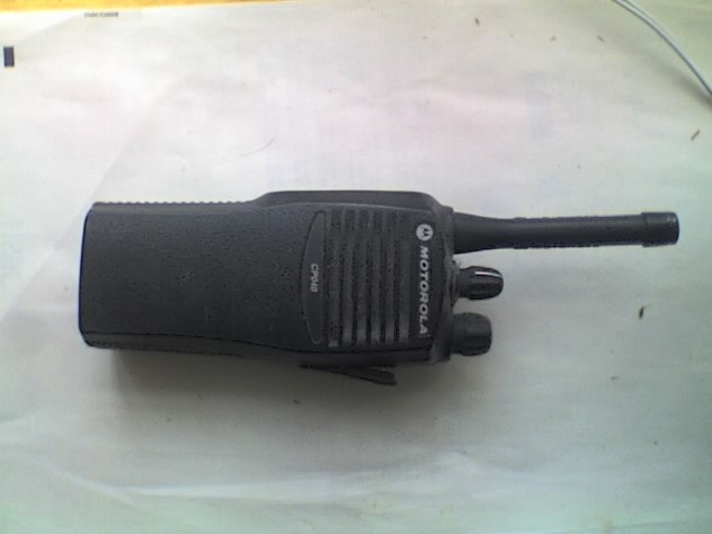 Motorola CP040 Model MDH50RDC9AA1AN 4 channel UHF Hand-held Radio - WORKING