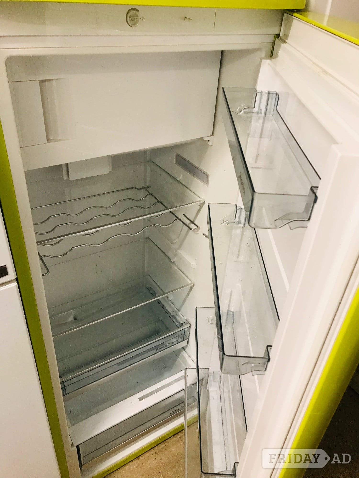 Gorenje retro fridge freezer in excellent condition 