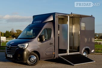 Aspire 3.5t Self Drive Horsebox Hire