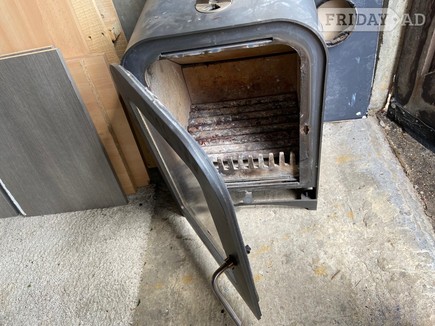 Harrow Multi fuel stove log burner fireplace indoors winter heating