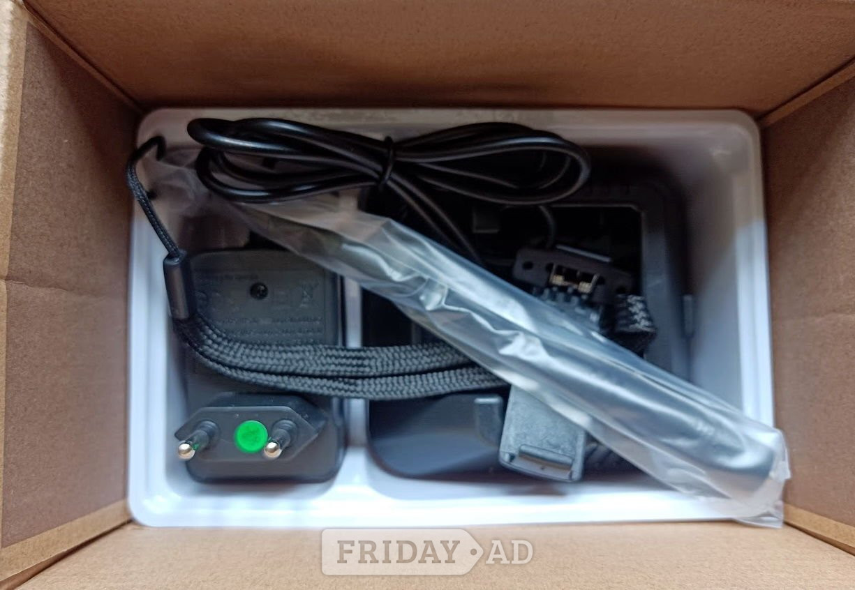 Baofeng UV-5R Two Way Radio Dual Band 144-148/420-450Mhz Boxed  - Hobbies & Leisure