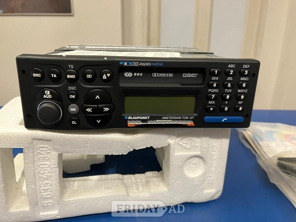 Worthing Blaupunkt Amsterdam TCM 127 In car radiophone/cassette.
