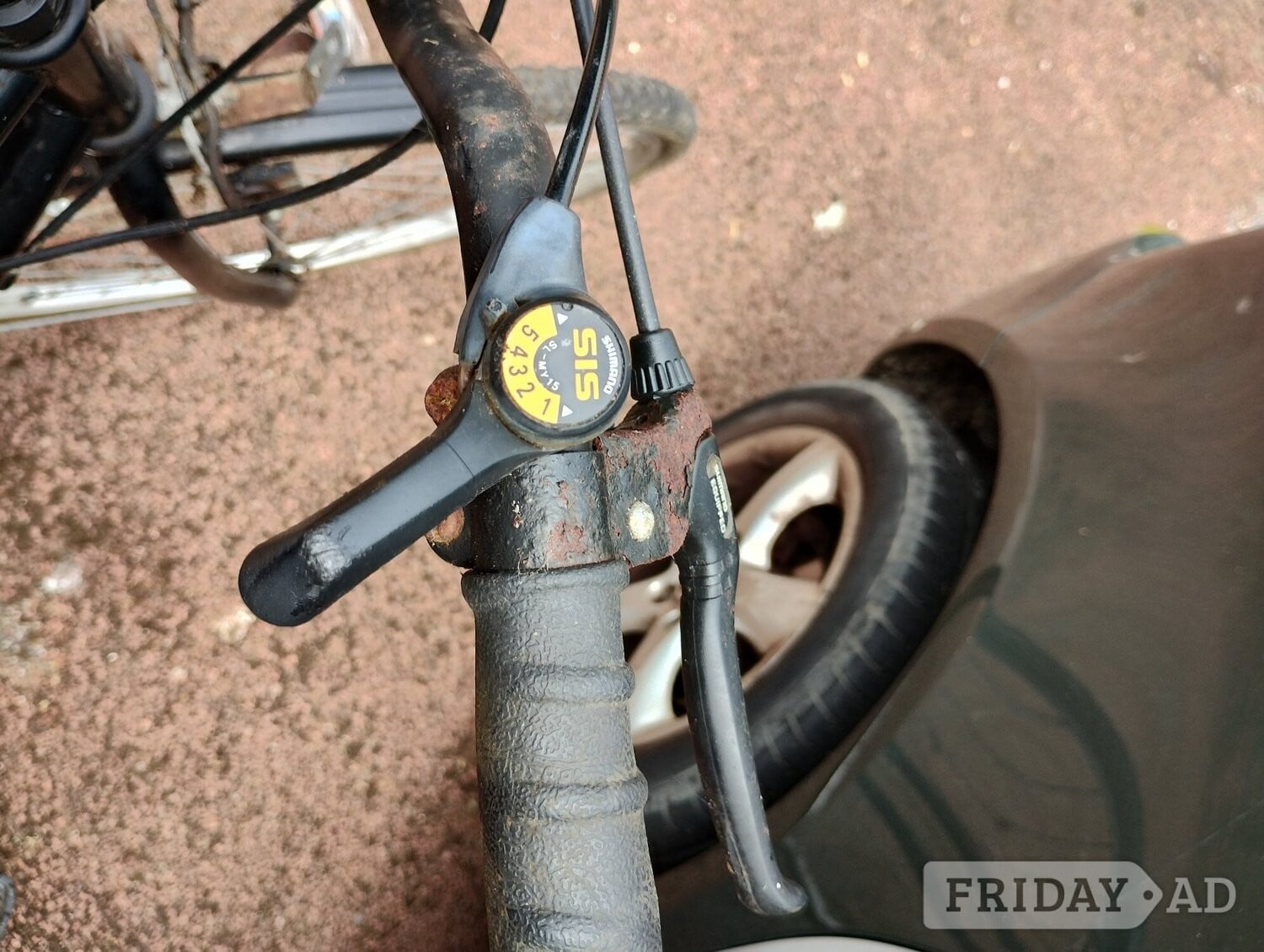 BIKE 5 GEARS WORKING ORDER adult