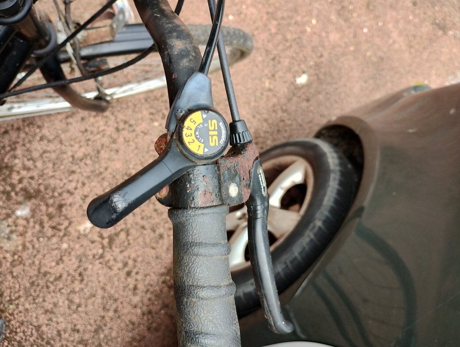 BIKE 5 GEARS WORKING ORDER adult