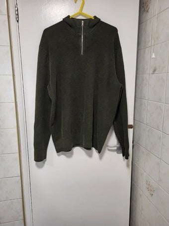 mens M&s winter top XXL looks like cord see discription