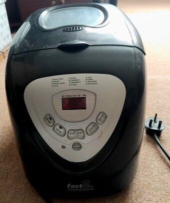 BREADMAKER MORPHY RICHARDS FASTBAKE  12 PROGRAMS 