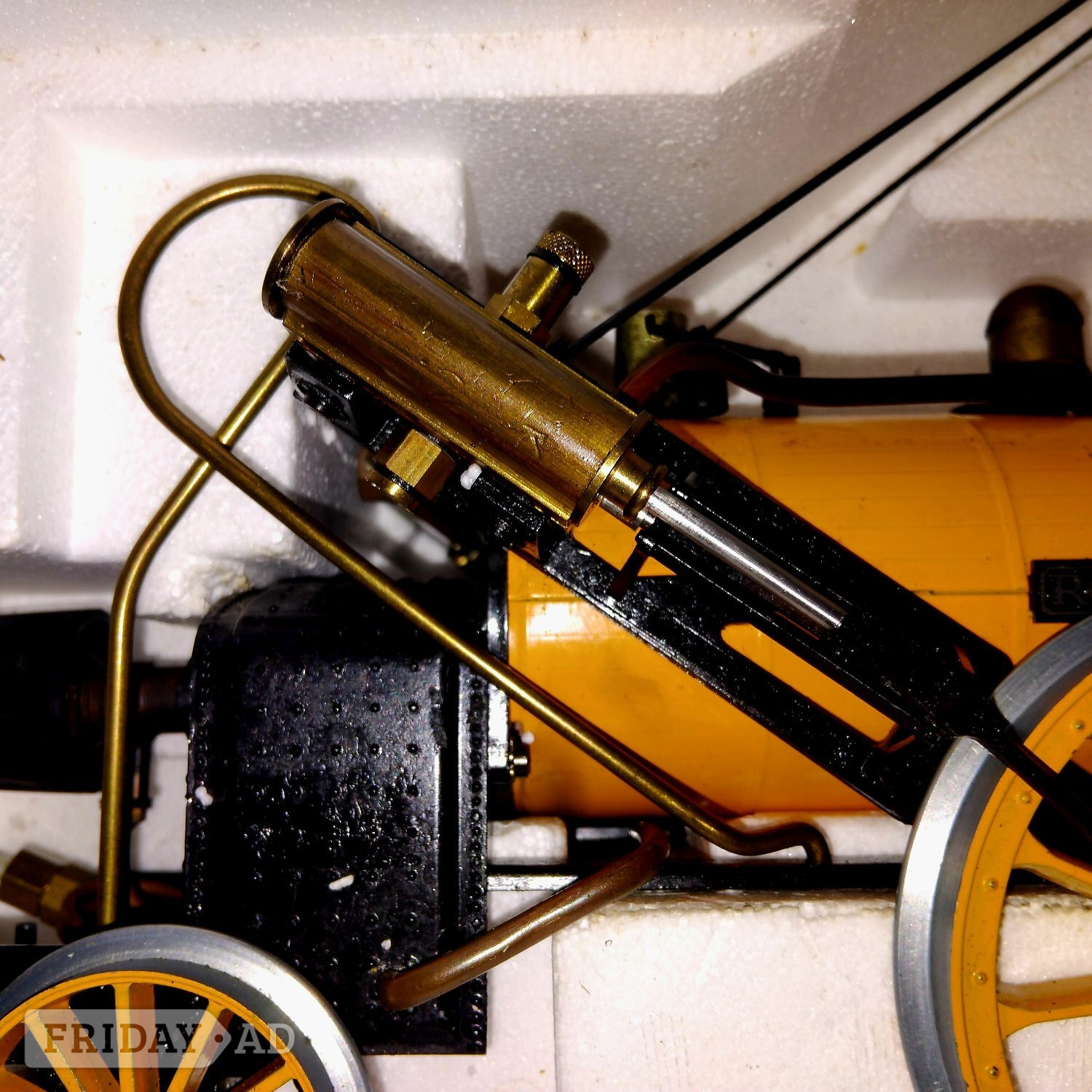 STEPHENSONS ROCKET STEAM LOCO BOXED  - Antiques & Collectables in Fareham