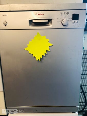 Bosch silver colour full size dishwasher in great condition 