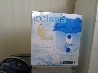 a FOOTSPA FOR SALE