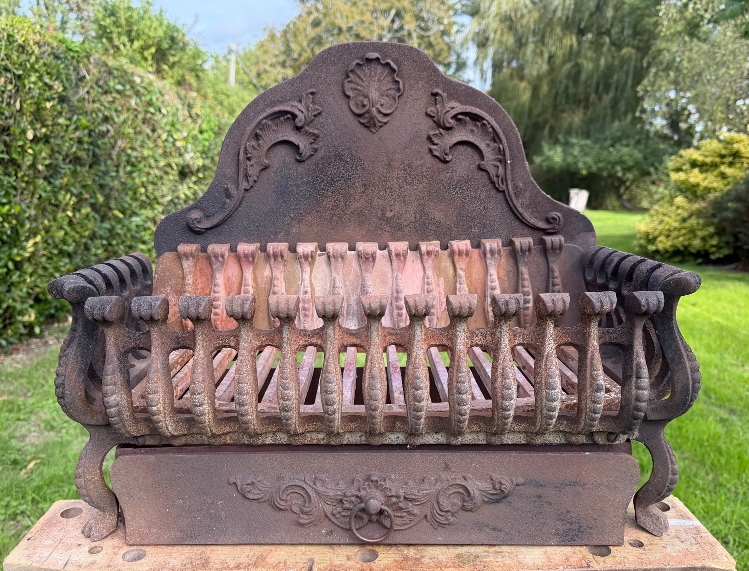 Cast Iron Spanish Fire Basket