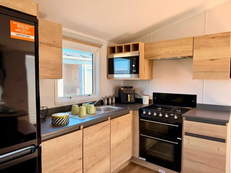 Whitstable Your Dream Seaside Escape Awaits: 2024 Willerby Midhurst