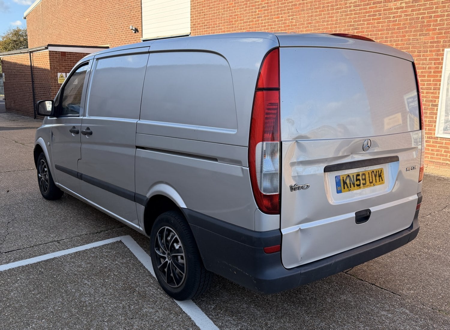 Mercedes-Benz Vito 111 CDI Van 2009 - 138k Miles Silver 6 Speed - Vans & Commercial Vehicles